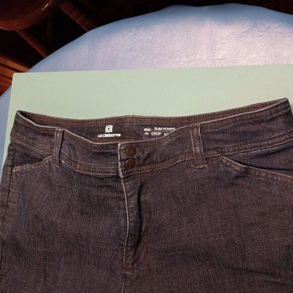 Liz Claiborne Slim Power Crop Jeans - Picture 3 of 8